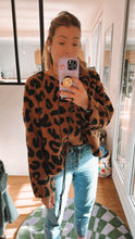 Charger l&#39;image dans la galerie, Pull Angélique leopard manches longues