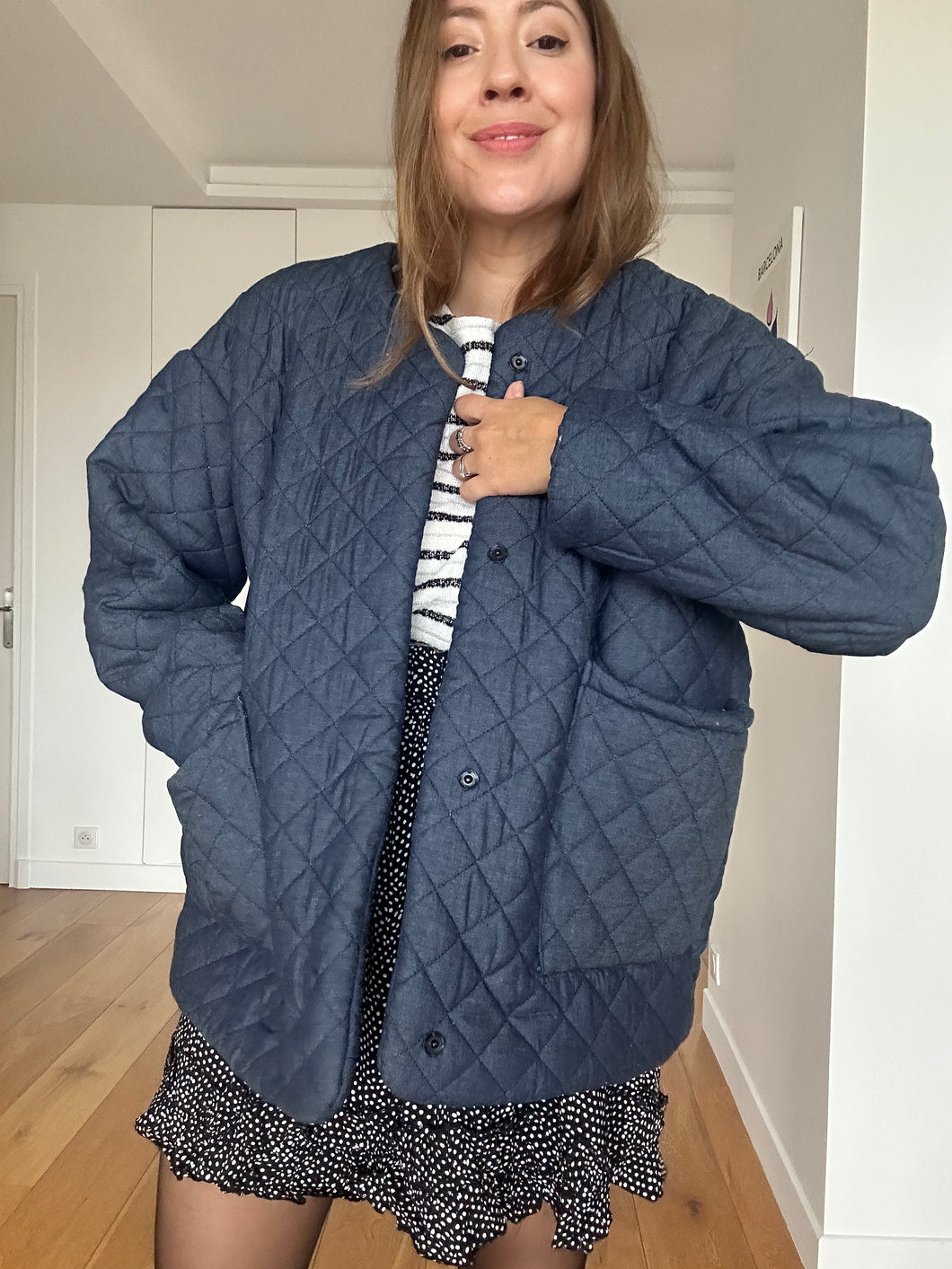 (MODELE UNIQUE Blouson Willow matelassé Denim envers doudou écru taille XS/S hauteur 65cm