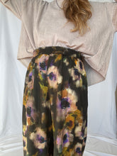 Charger l&#39;image dans la galerie, Blouse Angélique - versions velours ou lin manches courtes ou longues
