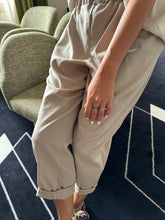 Charger l&#39;image dans la galerie, Carrot Pant Juniper viscose lin sable