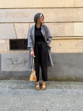 Charger l&#39;image dans la galerie, Pantalon « Carrot Pant » Juniper broderie anglaise ajourée taille S