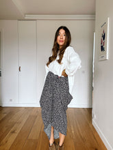 Charger l&#39;image dans la galerie, Blouse Angélique - versions velours ou lin manches courtes ou longues